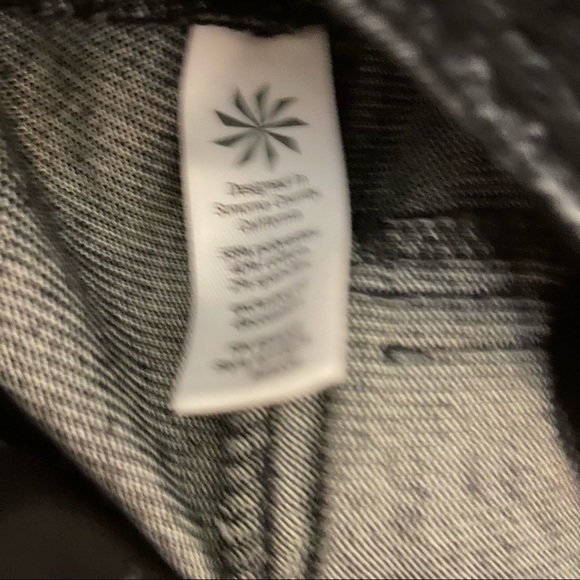 Athleta 10 black/charcoal corduroy mini skirt - Picture 7 of 10